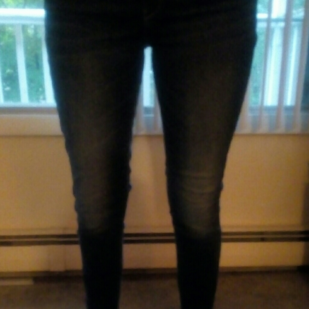 Women's Levi Jeans